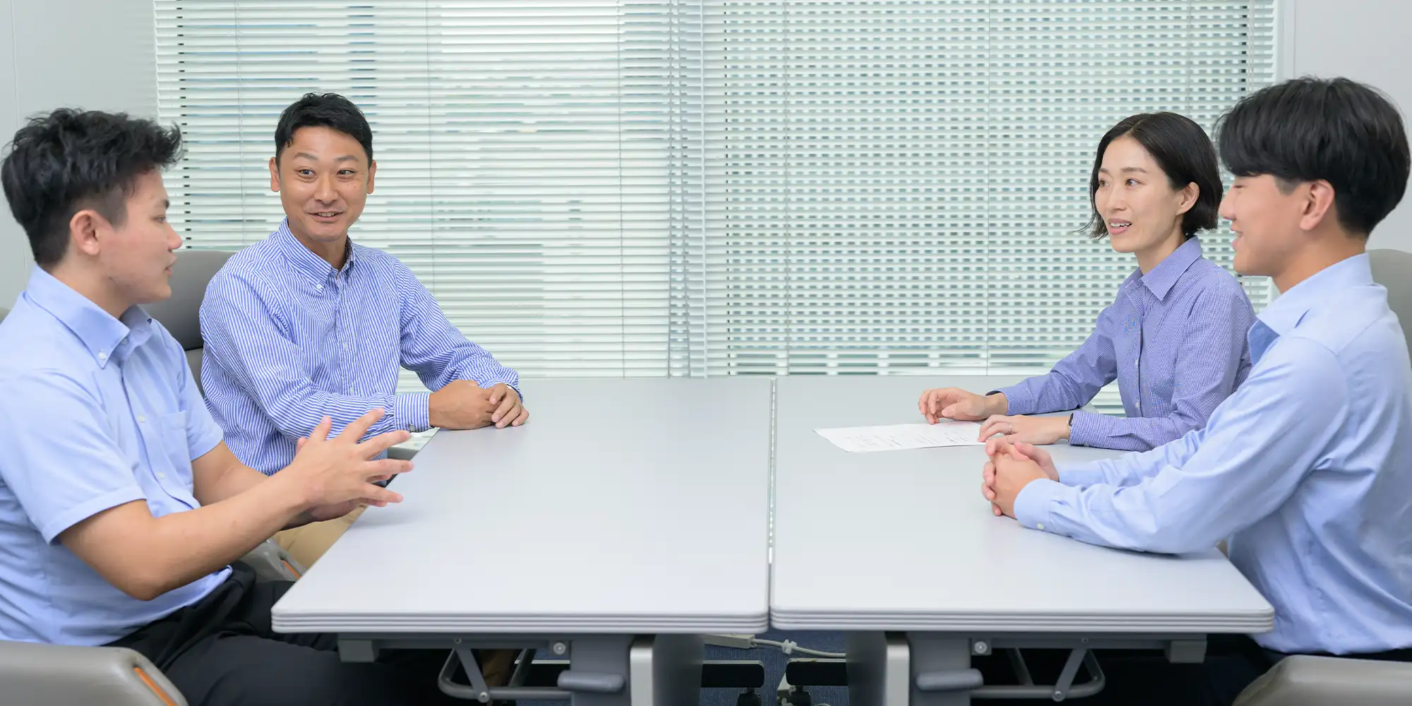 海上職＋陸上職職員画像